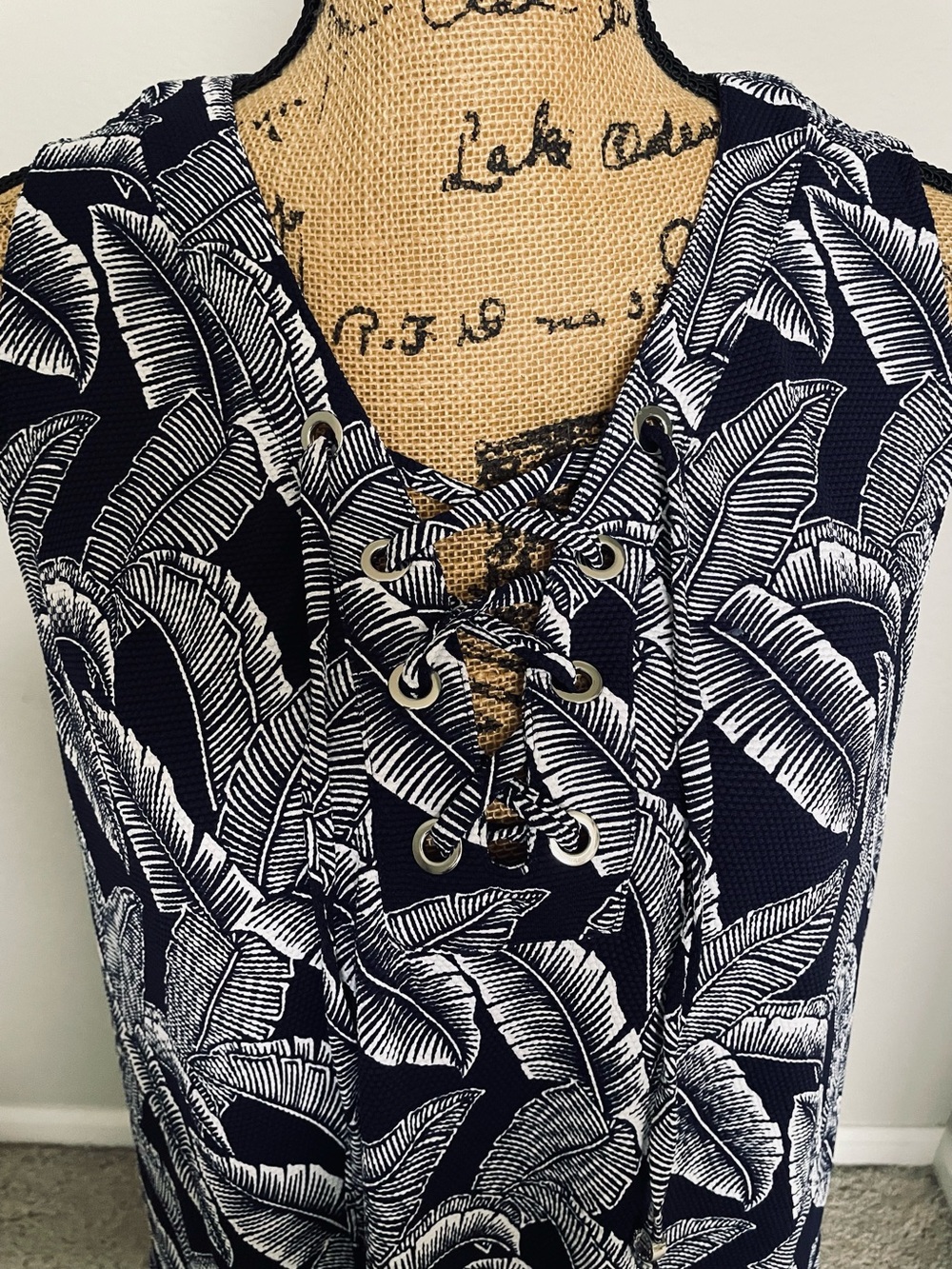 Tommy Bahama Island Cays Navy Blue Palms Lace Up Spa Dress - Picture 3 of 8